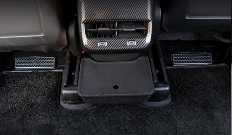 Rear air vent grill