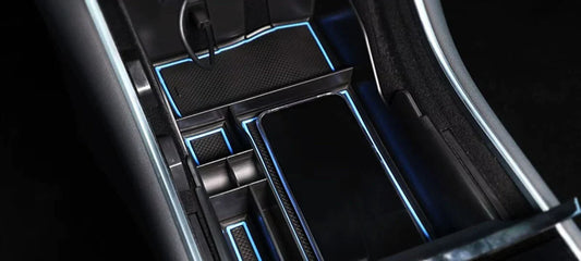 Tesla_Console_Organisers