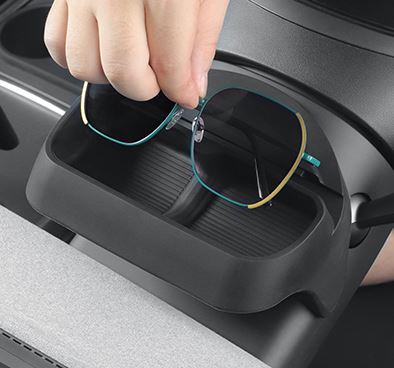 Steering Wheel Glasses Storage Box (Model 3 Highland)