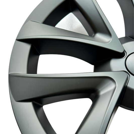 Webbed Wheel Cover Model 3 18inch